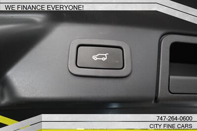 2021 Land Rover Range Rover Velar P250 R-Dynamic S   - Photo 14 - Panorama City, CA 91402