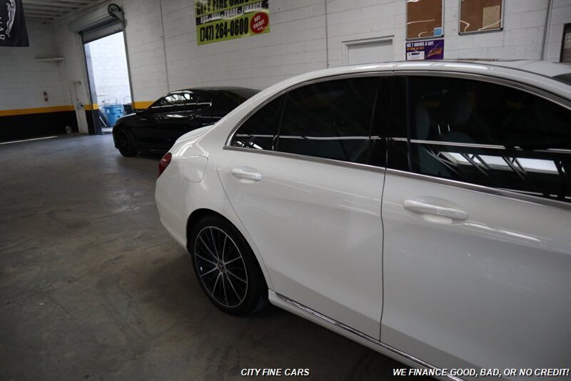 2019 Mercedes-Benz C 300 - Photo 10 - Panorama City, CA 91402