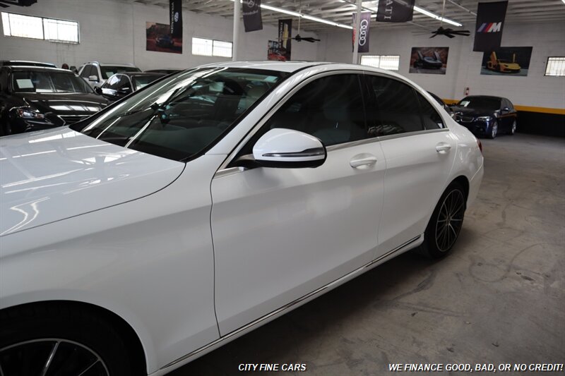 2019 Mercedes-Benz C 300 - Photo 5 - Panorama City, CA 91402