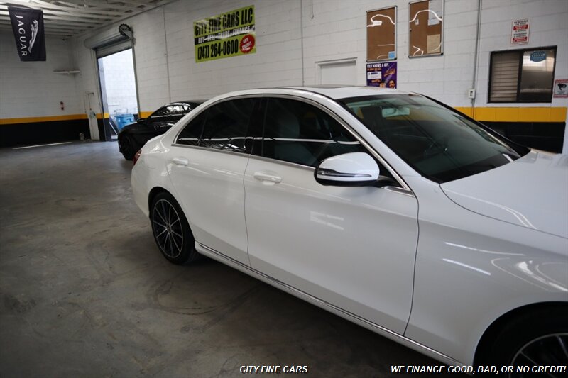 2019 Mercedes-Benz C 300 - Photo 11 - Panorama City, CA 91402