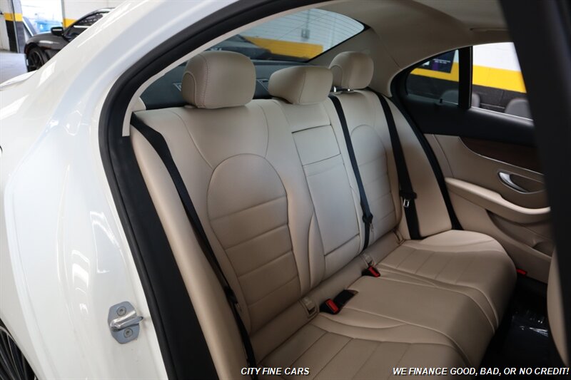 2019 Mercedes-Benz C 300 - Photo 27 - Panorama City, CA 91402