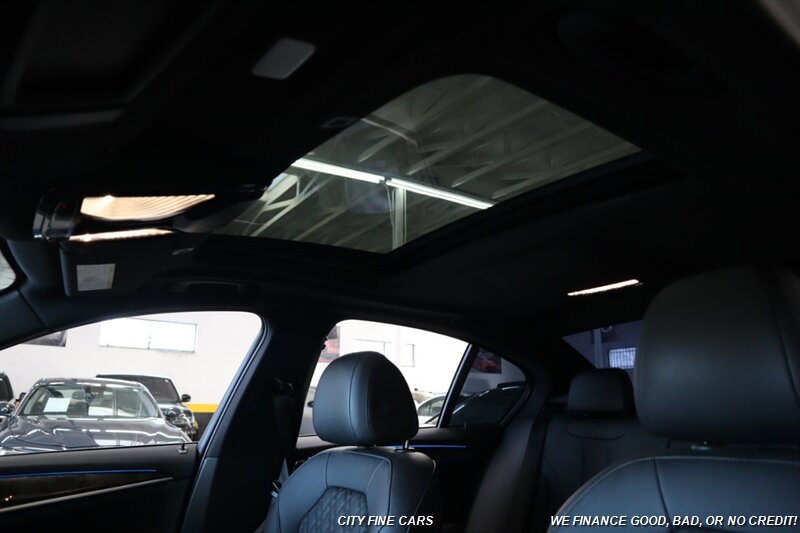 2023 BMW 530e - Photo 20 - Panorama City, CA 91402