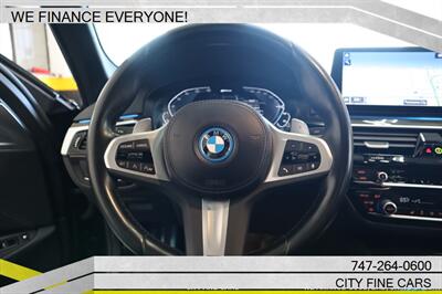 2023 BMW 530e - Photo 10 - Panorama City, CA 91402