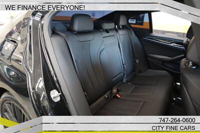 2023 BMW 530e - Photo 25 - Panorama City, CA 91402
