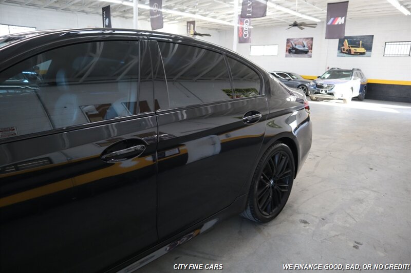 2023 BMW 530e - Photo 6 - Panorama City, CA 91402