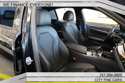 2023 BMW 530e - Photo 26 - Panorama City, CA 91402