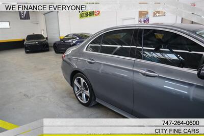 2018 Mercedes-Benz E 300   - Photo 10 - Panorama City, CA 91402