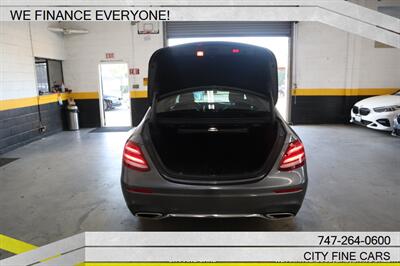 2018 Mercedes-Benz E 300   - Photo 32 - Panorama City, CA 91402