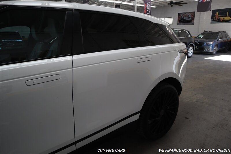2018 Land Rover Range Rover Velar P250 R-Dynamic SE - Photo 6 - Panorama City, CA 91402