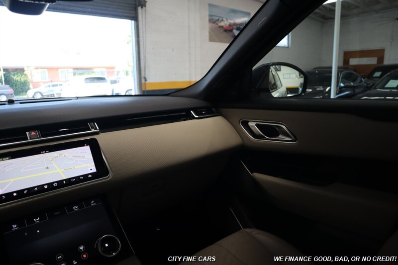 2018 Land Rover Range Rover Velar P250 R-Dynamic SE - Photo 18 - Panorama City, CA 91402