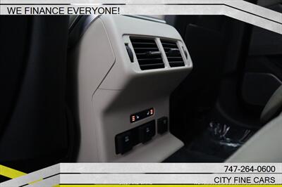 2018 Land Rover Range Rover Velar P250 R-Dynamic SE - Photo 34 - Panorama City, CA 91402