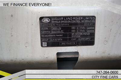 2018 Land Rover Range Rover Velar P250 R-Dynamic SE - Photo 38 - Panorama City, CA 91402