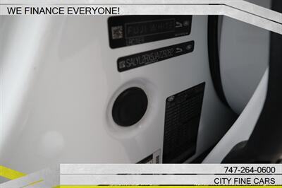 2018 Land Rover Range Rover Velar P250 R-Dynamic SE - Photo 37 - Panorama City, CA 91402