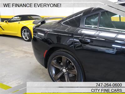 2017 Dodge Charger SXT   - Photo 9 - Panorama City, CA 91402