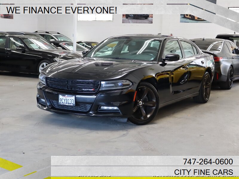 2017 Dodge Charger SXT - Photo 1 - Panorama City, CA 91402