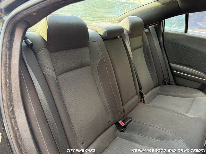 2017 Dodge Charger SXT   - Photo 19 - Panorama City, CA 91402