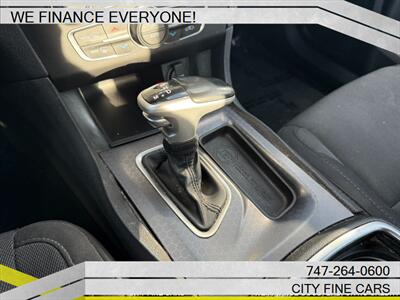 2017 Dodge Charger SXT   - Photo 15 - Panorama City, CA 91402