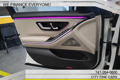 2022 Mercedes-Benz S 500 4MATIC   - Photo 23 - Panorama City, CA 91402