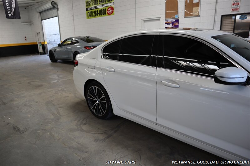 2023 BMW 5 Series 530e - Photo 10 - Panorama City, CA 91402