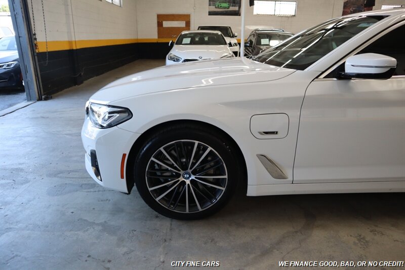 2023 BMW 5 Series 530e - Photo 3 - Panorama City, CA 91402
