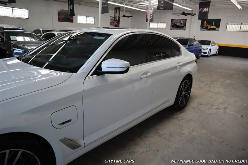 2023 BMW 5 Series 530e - Photo 5 - Panorama City, CA 91402