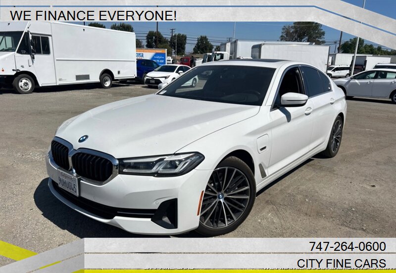 2023 BMW 530e   - Photo 1 - Panorama City, CA 91402