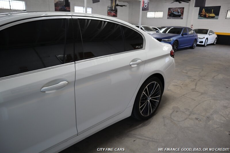 2023 BMW 5 Series 530e - Photo 6 - Panorama City, CA 91402