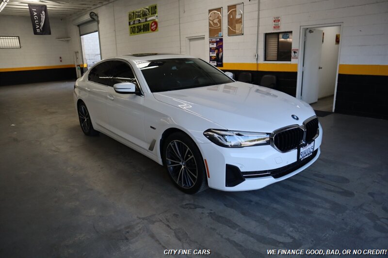 2023 BMW 5 Series 530e - Photo 13 - Panorama City, CA 91402