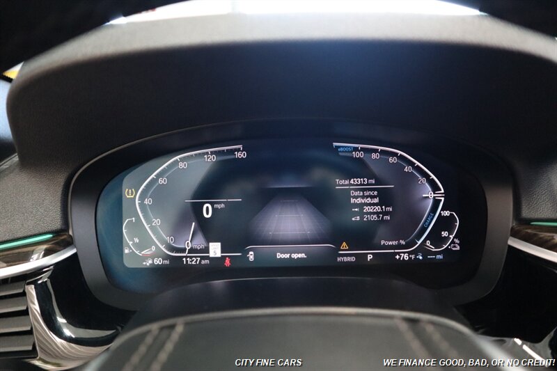2023 BMW 5 Series 530e - Photo 16 - Panorama City, CA 91402