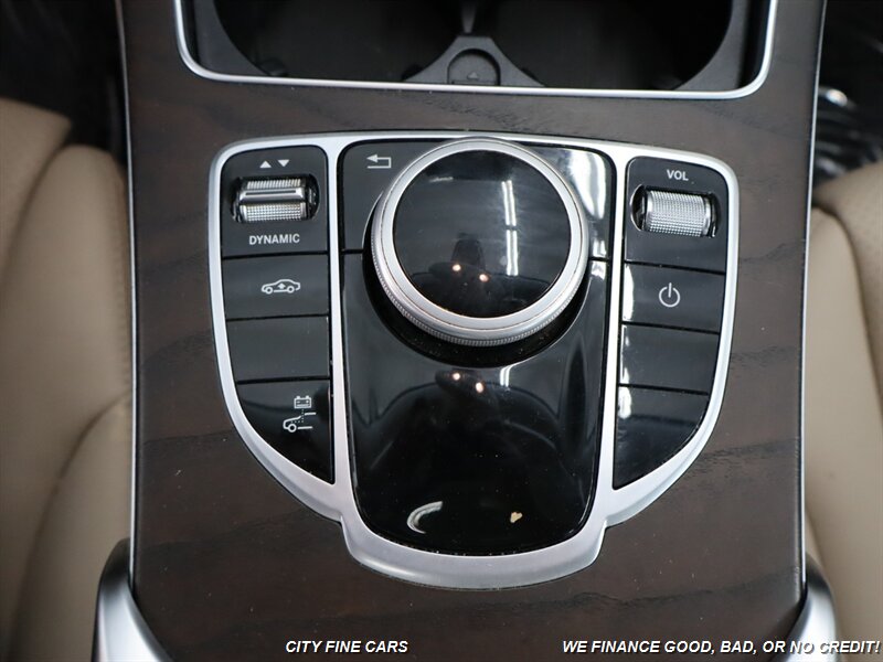 2018 Mercedes Benz C 350e photo 25