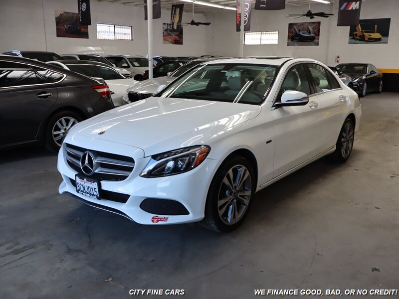 2018 Mercedes Benz C 350e photo 2