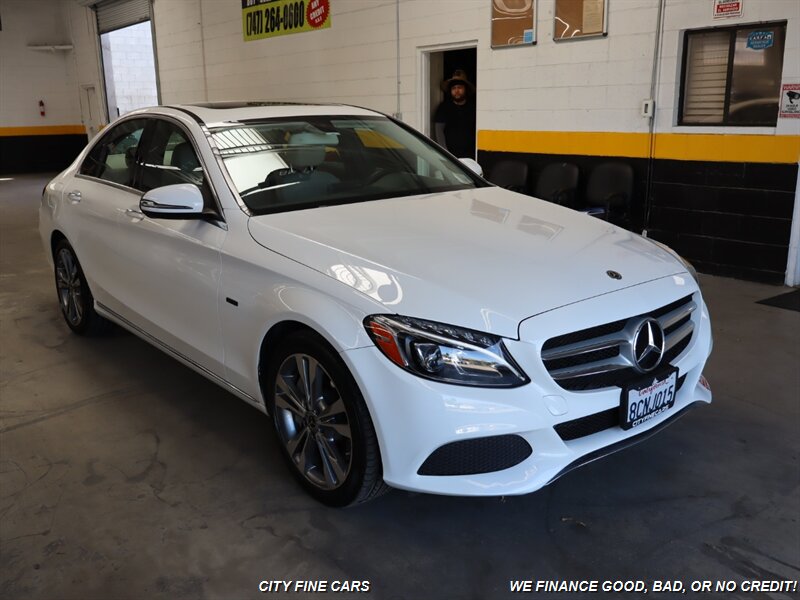 2018 Mercedes Benz C 350e photo 13