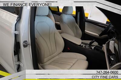 2021 BMW 530i   - Photo 33 - Panorama City, CA 91402