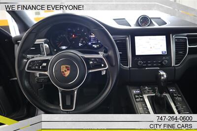 2018 Porsche Macan - Photo 14 - Panorama City, CA 91402