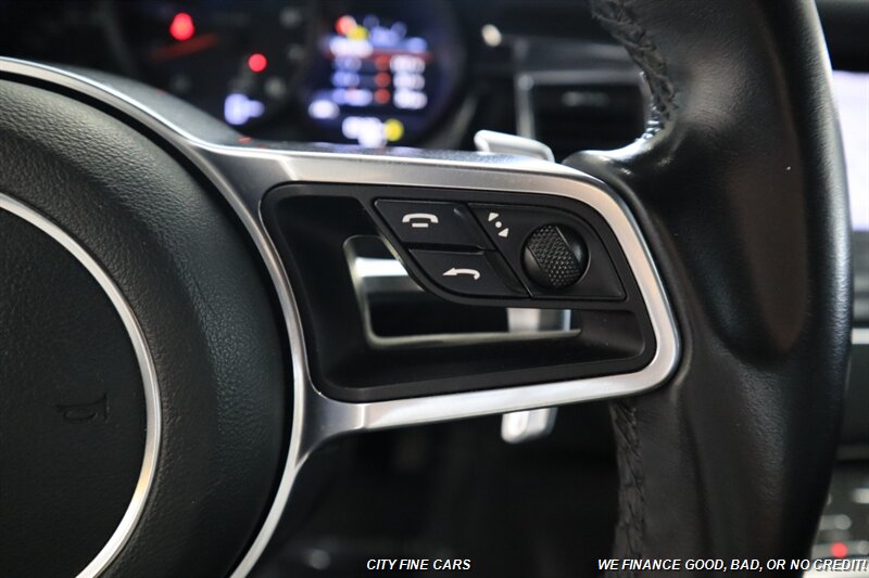 2018 Porsche Macan - Photo 18 - Panorama City, CA 91402