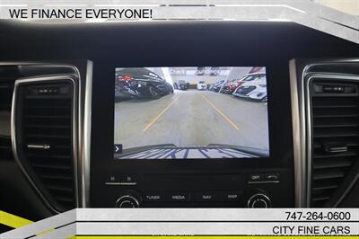 2018 Porsche Macan - Photo 21 - Panorama City, CA 91402