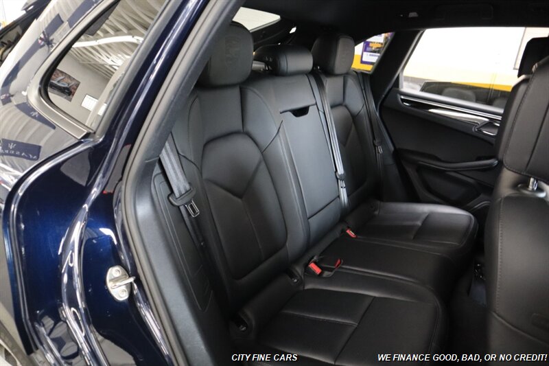 2018 Porsche Macan - Photo 32 - Panorama City, CA 91402