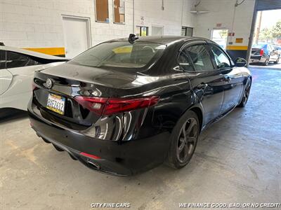 2017 Alfa Romeo Giulia   - Photo 10 - Panorama City, CA 91402