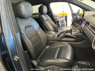 2019 Porsche Cayenne   - Photo 27 - Panorama City, CA 91402