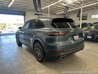 2019 Porsche Cayenne   - Photo 7 - Panorama City, CA 91402