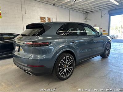 2019 Porsche Cayenne   - Photo 9 - Panorama City, CA 91402