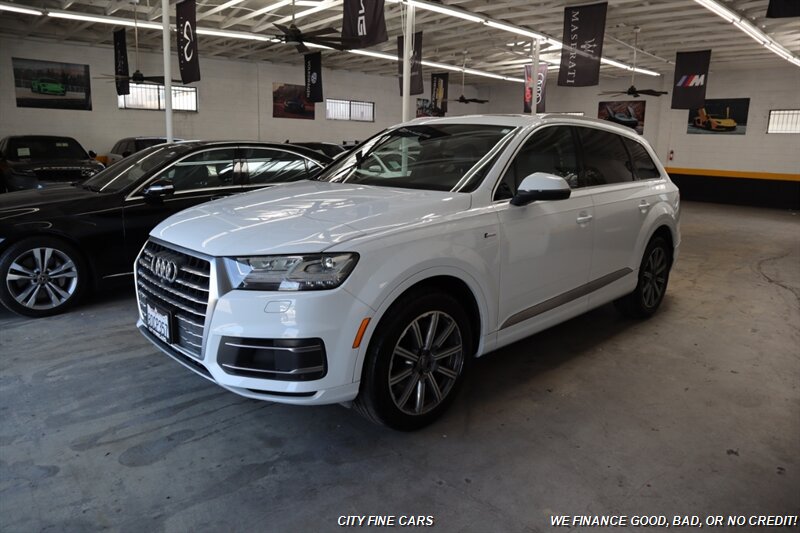 2018 Audi Q7 3.0T quattro Premium Plus - Photo 2 - Panorama City, CA 91402