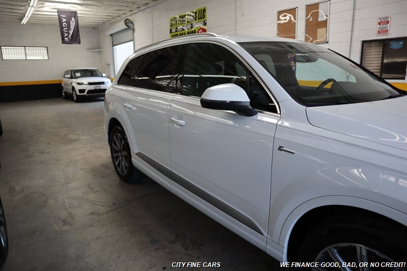 2018 Audi Q7 3.0T quattro Premium Plus - Photo 11 - Panorama City, CA 91402