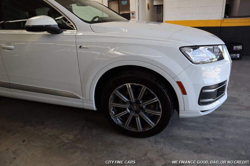 2018 Audi Q7 3.0T quattro Premium Plus - Photo 12 - Panorama City, CA 91402