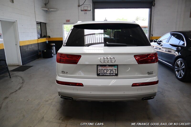 2018 Audi Q7 3.0T quattro Premium Plus - Photo 8 - Panorama City, CA 91402