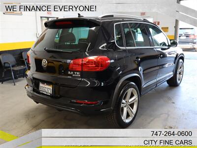 2015 Volkswagen Tiguan R-Line 4Motion   - Photo 9 - Panorama City, CA 91402