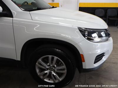 2015 Volkswagen Tiguan R-Line 4Motion   - Photo 12 - Panorama City, CA 91402