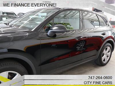 2019 Porsche Cayenne   - Photo 5 - Panorama City, CA 91402