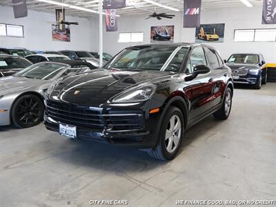 2019 Porsche Cayenne   - Photo 2 - Panorama City, CA 91402