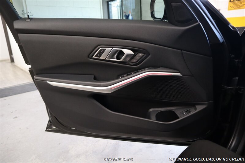 2019 BMW 330i - Photo 18 - Panorama City, CA 91402